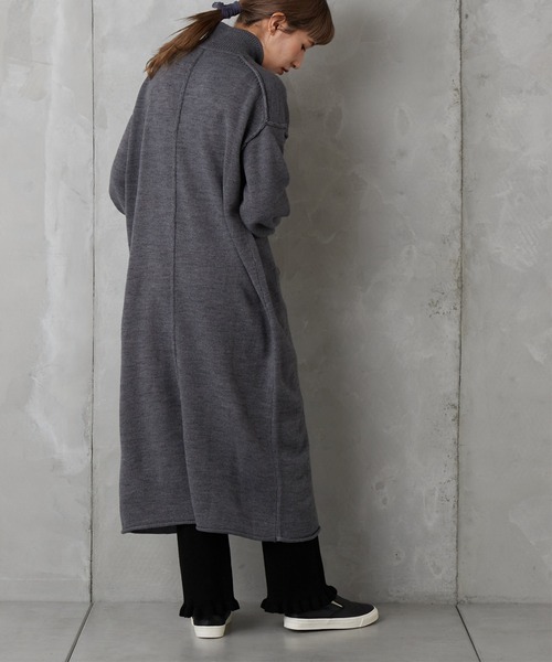 PUAL CE CIN（ピュアルセシン）の「【Du noir】ハイネックニットチュニック（ニット/セーター・レディース・チャコールグレー/ブラック/ベージュ/レッド・FREE）」の15枚目の写真