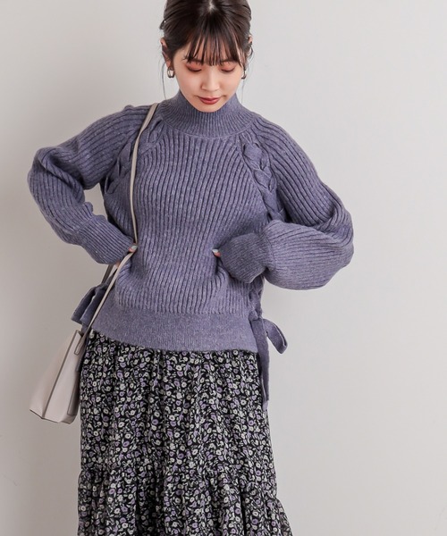 natural couture(ナチュラルクチュール)の「サイドレースアップほんわりニット(ニット/セーター・レディース・ブルー/ライトベージュ/アイボリー/ブラック・FREE)」の6枚目の写真