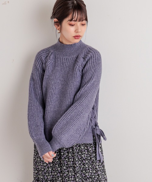 natural couture(ナチュラルクチュール)の「サイドレースアップほんわりニット(ニット/セーター・レディース・ブルー/ライトベージュ/アイボリー/ブラック・FREE)」の15枚目の写真