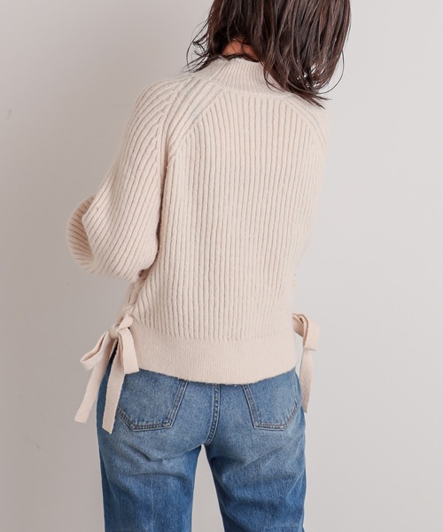 natural couture(ナチュラルクチュール)の「サイドレースアップほんわりニット(ニット/セーター・レディース・ブルー/ライトベージュ/アイボリー/ブラック・FREE)」の9枚目の写真