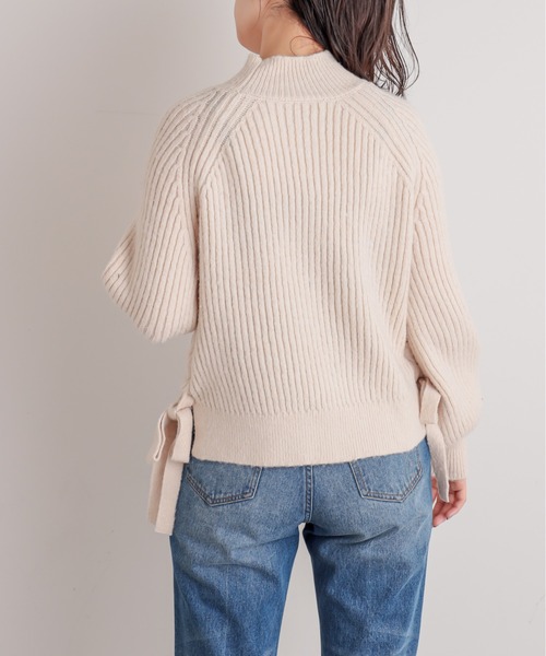 natural couture(ナチュラルクチュール)の「サイドレースアップほんわりニット(ニット/セーター・レディース・ブルー/ライトベージュ/アイボリー/ブラック・FREE)」の10枚目の写真