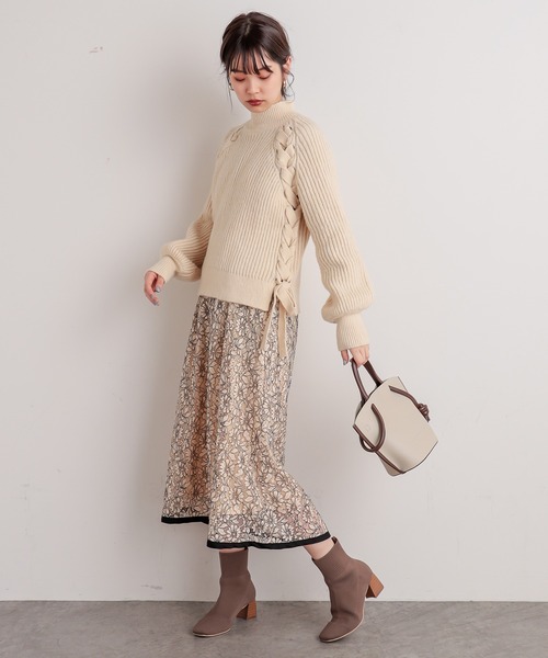 natural couture(ナチュラルクチュール)の「サイドレースアップほんわりニット(ニット/セーター・レディース・ブルー/ライトベージュ/アイボリー/ブラック・FREE)」の22枚目の写真