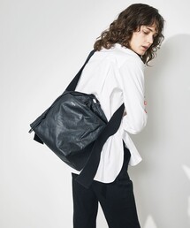 JOSEPH STUDIO | ペーパーレザー　メッセンジャーバッグ(ショルダーバッグ)