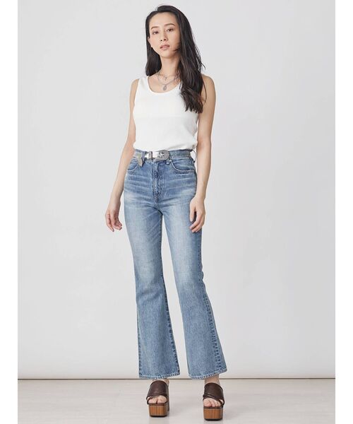 EVRIS(エヴリス)の「スクエアトゥウッドヒールサンダル(サンダル・レディース・ブラック/ブラウン/アイボリー・LARGE/MEDIUM)」の10枚目の写真