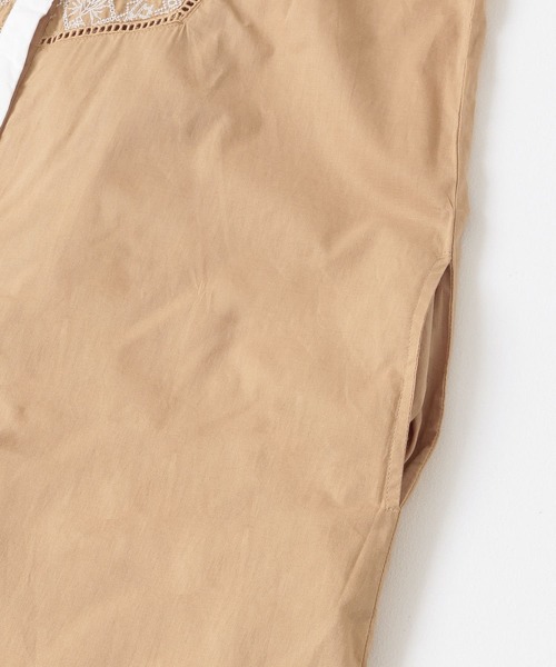URBAN RESEARCH Sonny Label（アーバンリサーチサニーレーベル）の「エンブロイダリーワンピース（ワンピース・レディース・ベージュ/グレー系その他/ブラック・FREE）」の12枚目の写真