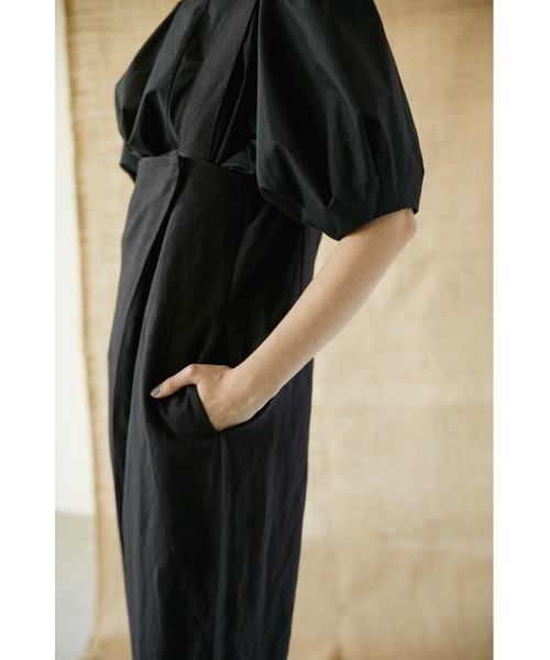 BLACK BY MOUSSY（ブラックバイマウジー）の「one shoulder
