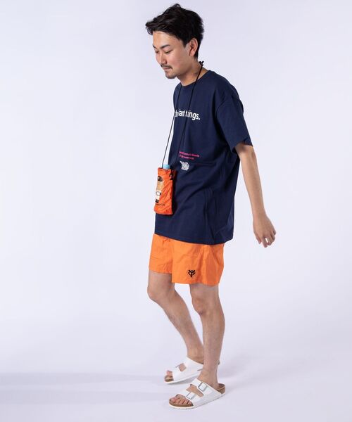 SHIPS(シップス)の「GIANTS×SHIPS: CAT 巾着 ネック ポーチ(ボディバッグ/ウエストポーチ・メンズ・ブラック/オレンジ・ONE SIZE)」の3枚目の写真