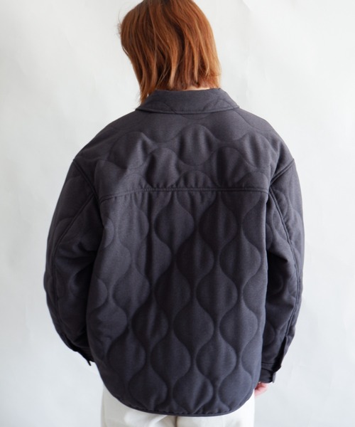 MANASTASH(マナスタッシュ)の「MANASTASH/マナスタッシュ W's PADDING JKT パディングジャケット(ブルゾン・レディース・ナチュラル/チャコールグレー・MEDIUM)」の3枚目の写真