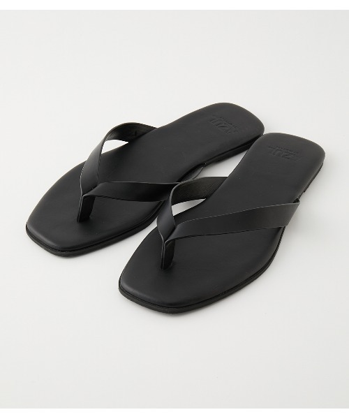 AZUL by moussy(アズールバイマウジー)の「TONG SANDALS/トングサンダル(サンダル・メンズ・ブラック・MEDIUM/LARGE)」の1枚目の写真