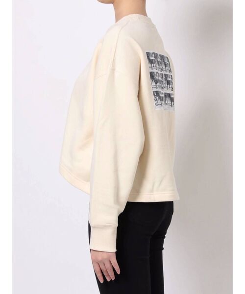 MERCURYDUO（マーキュリーデュオ）の「DC バックプリントクロップドスウェット（Tシャツ/カットソー・レディース・アイボリー/ベージュ・FREE）」の11枚目の写真