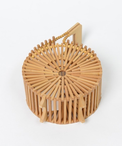 shopnikoniko（ショップニコニコ）の「丸型 かご バッグ 2way（かごバッグ・レディース・ベージュ・フリー）」の12枚目の写真