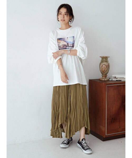 Ungrid（アングリッド）の「フォトデザインロゴロングスリーブTee（Tシャツ/カットソー・レディース・オフホワイト/チャコールグレー・FREE）」の5枚目の写真