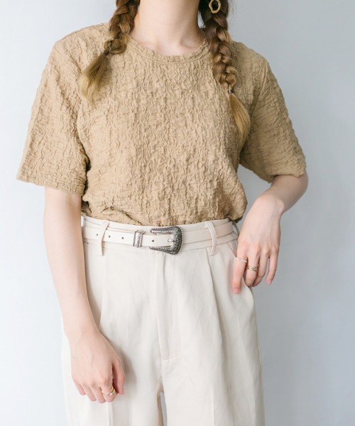 nemne store(ネンネストア)の「さわやかな朝のジャガードトップス(Tシャツ/カットソー・レディース・ブラック/アイボリー/ベージュ/ライム・フリー)」の17枚目の写真