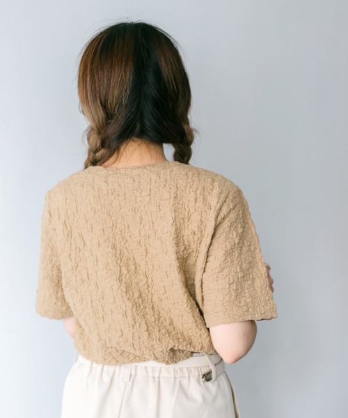 nemne store(ネンネストア)の「さわやかな朝のジャガードトップス(Tシャツ/カットソー・レディース・ブラック/アイボリー/ベージュ/ライム・フリー)」の22枚目の写真