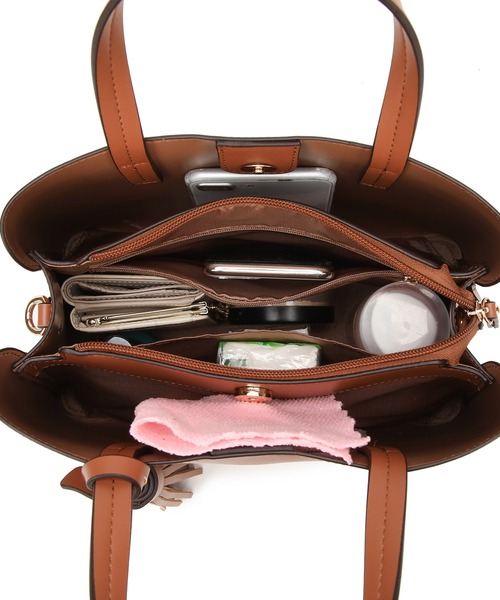 Ungrid(アングリッド)の「【Ungrid/アングリッド】ビッグタッセル ハンドバッグ(ハンドバッグ・レディース・ブラック/ダークブラウン/ベージュ/オリーブ/カーキ/アイボリー/ベージュ系その他/ブルー系その他/キャメル/スモークピンク/ワイン/ダークベージュ・FREE)」の17枚目の写真