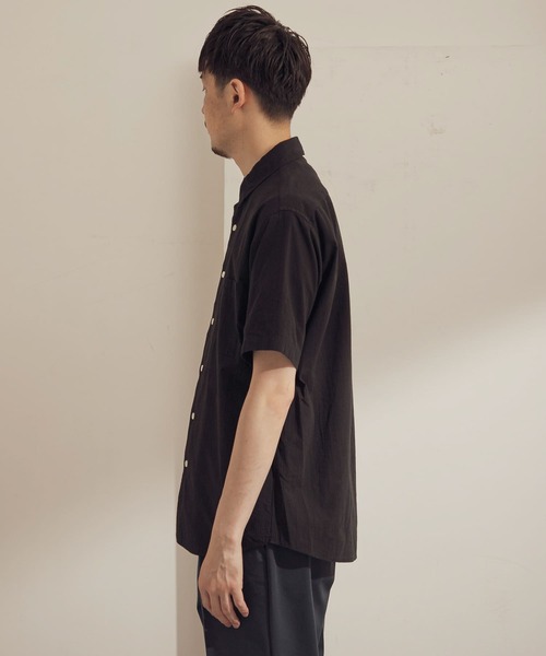 URBAN RESEARCH DOORS（アーバンリサーチドアーズ）の「マイクロサッカー レギュラーカラーシャツ（シャツ/ブラウス・メンズ・グレー/イエロー/ブラック・38/40）」の18枚目の写真