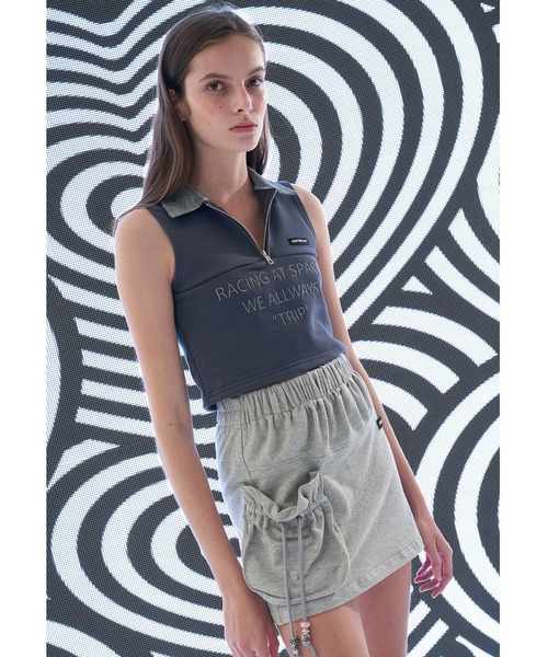 oddoneout(オッドワンアウト)の「『ODD ONE OUT/オッドワンアウト』Denim collar zipper top/デニムカラー ジッパー トップ クロップド丈 スリーブレス(Tシャツ/カットソー・レディース・ネイビー/ブルー/アイボリー・FREE)」の8枚目の写真