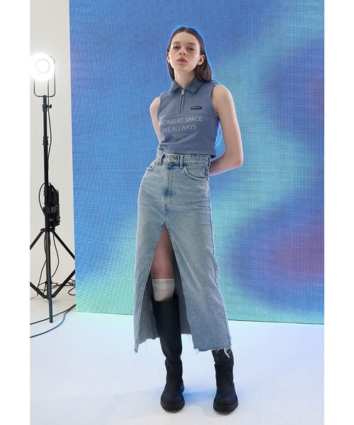 oddoneout(オッドワンアウト)の「『ODD ONE OUT/オッドワンアウト』Denim collar zipper top/デニムカラー ジッパー トップ クロップド丈 スリーブレス(Tシャツ/カットソー・レディース・ネイビー/ブルー/アイボリー・FREE)」の17枚目の写真