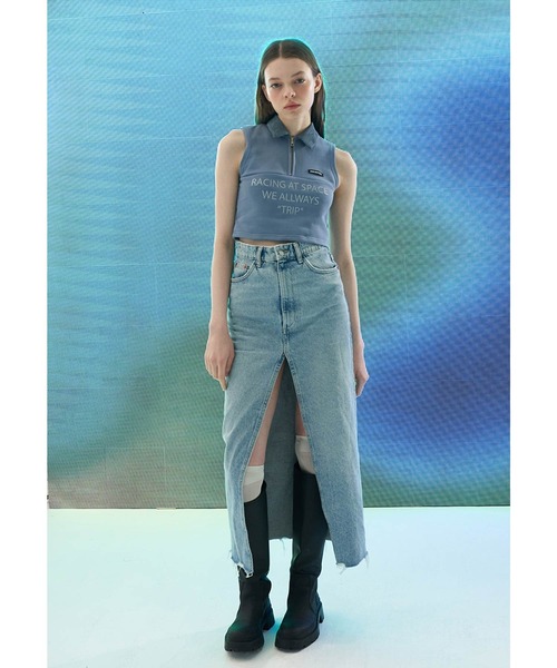 oddoneout(オッドワンアウト)の「『ODD ONE OUT/オッドワンアウト』Denim collar zipper top/デニムカラー ジッパー トップ クロップド丈 スリーブレス(Tシャツ/カットソー・レディース・ネイビー/ブルー/アイボリー・FREE)」の13枚目の写真