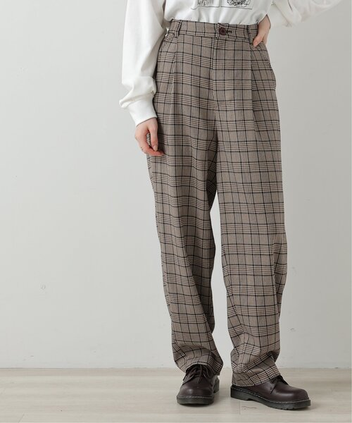 DOUBLE NAME（ダブルネーム）の「ハンド風ステッチゆるテーパードパンツ（その他パンツ・レディース・ブラック/ネイビー/ブラウン・FREE）」の2枚目の写真