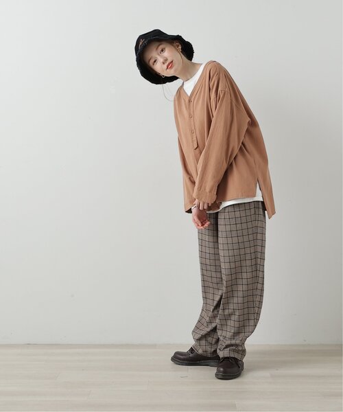 DOUBLE NAME（ダブルネーム）の「ハンド風ステッチゆるテーパードパンツ（その他パンツ・レディース・ブラック/ネイビー/ブラウン・FREE）」の18枚目の写真