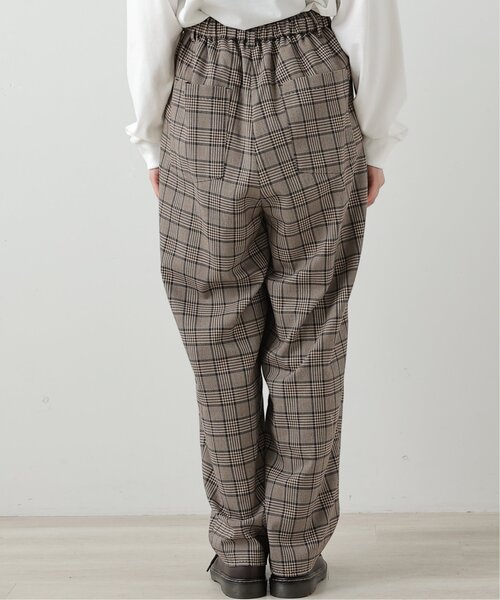 DOUBLE NAME（ダブルネーム）の「ハンド風ステッチゆるテーパードパンツ（その他パンツ・レディース・ブラック/ネイビー/ブラウン・FREE）」の5枚目の写真