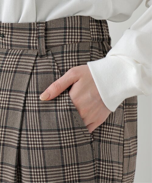 DOUBLE NAME（ダブルネーム）の「ハンド風ステッチゆるテーパードパンツ（その他パンツ・レディース・ブラック/ネイビー/ブラウン・FREE）」の10枚目の写真