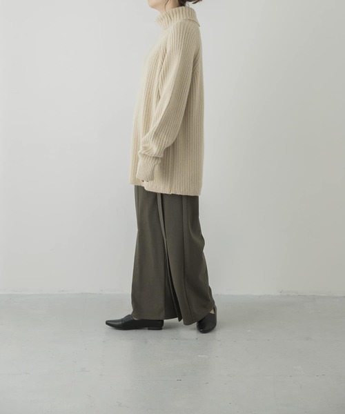 LAATO(ラート)の「TACK SWEAT PANTS(その他パンツ・レディース・カーキ/オフホワイト・FREE)」の13枚目の写真