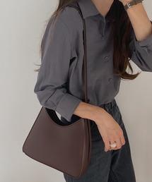 LAUIR | ラウンドショルダーバッグ(ショルダーバッグ)