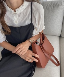 LAUIR | ラウンドショルダーバッグ(ショルダーバッグ)