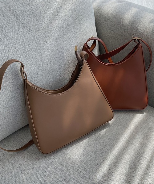 LAUIR（ラウアー）の「ラウンドショルダーバッグ（ショルダーバッグ・レディース・ダークブラウン/ホワイト/ベージュ系その他/ブラック/ブラウン系その他・FREE）」の15枚目の写真