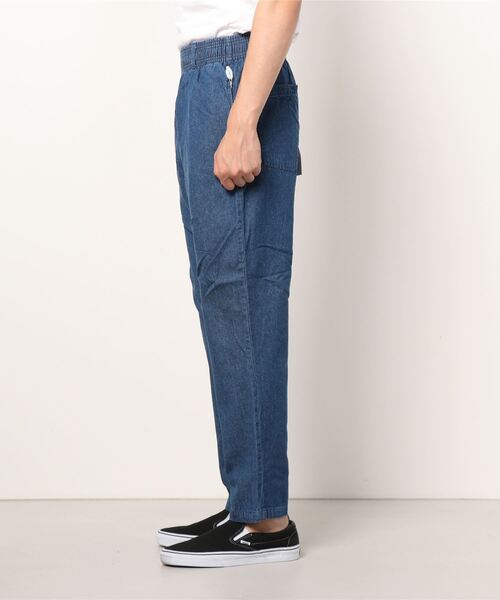 Beno(ビーノ)の「ワイド テーパード イージーシェフパンツ(チノパンツ・メンズ・ブラック系その他3/ネイビー/オリーブ/ベージュ系その他/ベージュ/ブルー系その他/ダークインディゴブルー/ライトインディゴブルー/オフホワイト/ブラウン系その他3/ブラウン系その他/ブラック/ブラウン系その他2・L/M/XL)」の15枚目の写真