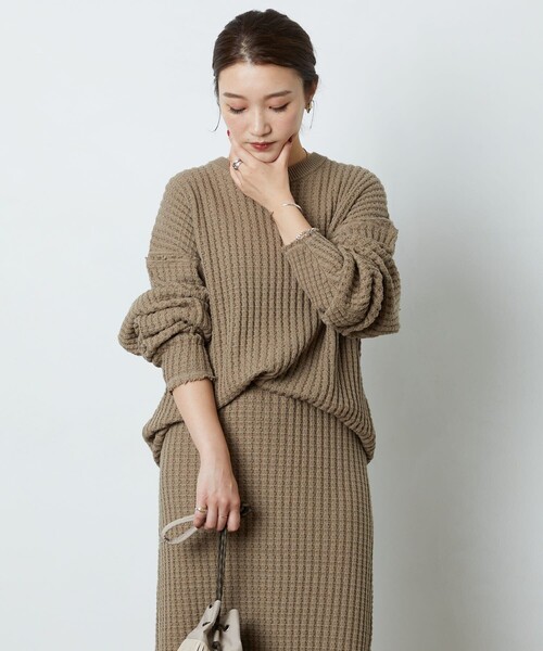 FREAK'S STORE（フリークスストア）の「▽【WEB限定】鬼ワッフルクルーネックダメージニット（ニット/セーター・レディース・ブラック/ベージュ/オリーブ/ブルー/マスタード/ナチュラル/パープル/ネイビー/イエロー・ﾌﾘ-）」の3枚目の写真