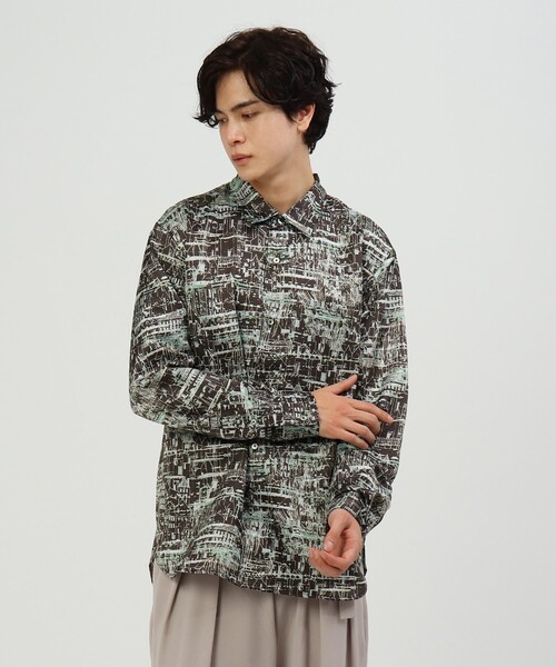UJOHアブストラクトプリント長袖シャツ UJOHアブストラクトプリント
