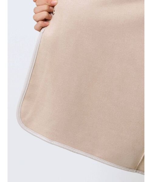 ELENDEEK（エレンディーク）の「ウールボアリバーシブルショートコート（その他アウター・レディース・ブラック/ベージュ・FREE）」の20枚目の写真