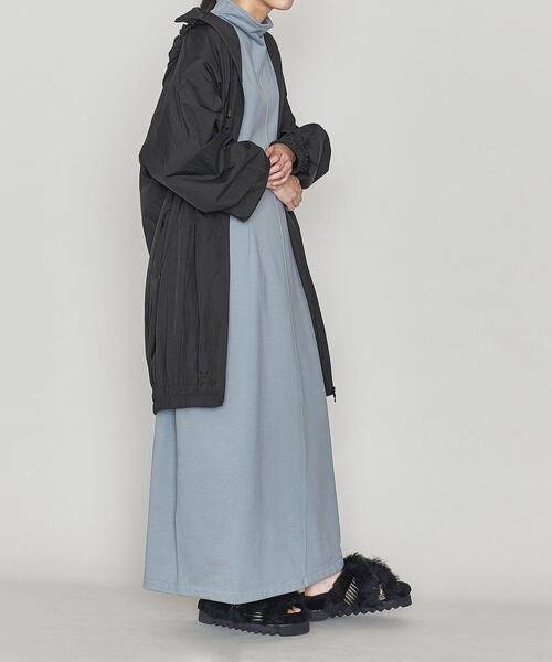 ASTRAET（アストラット）の「＜ASTRAET（アストラット）＞スソゴム スタンドカラー ナイロンブルゾン（ナイロンジャケット・レディース・ブラック/モカ・FREE）」の6枚目の写真