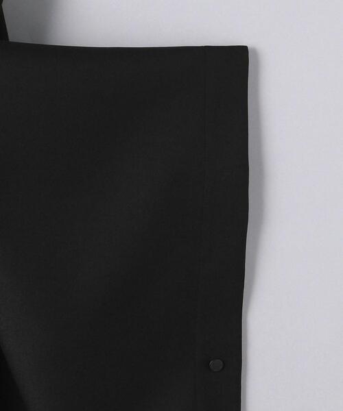 HYKE(ハイク)の「<HYKE(ハイク)>ダブルフェイス ケープ ■■■★(その他アウター・レディース・ブラック・1)」の4枚目の写真