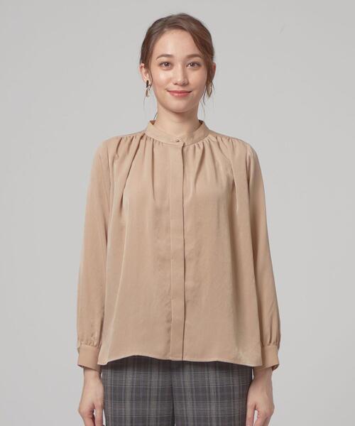 closet story(クローゼットストーリー)の「<closet story(クローゼットストーリー)>ビキモウ スタンドカラー ギャザー ブラウス(シャツ/ブラウス・レディース・ダークグリーン/ベージュ/オレンジ系その他・FREE)」の8枚目の写真