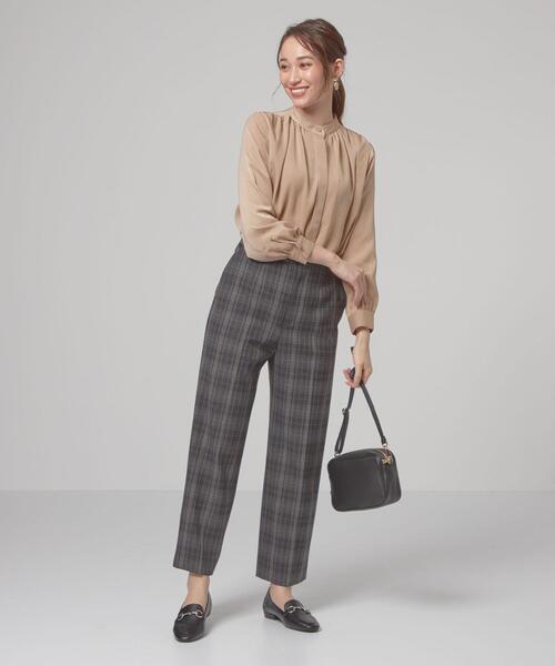closet story(クローゼットストーリー)の「<closet story(クローゼットストーリー)>ビキモウ スタンドカラー ギャザー ブラウス(シャツ/ブラウス・レディース・ダークグリーン/ベージュ/オレンジ系その他・FREE)」の9枚目の写真