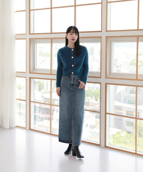 by muni:r（バイ ムニール）の「アンゴラ風 宝石 カーディガン（Tシャツ/カットソー・レディース・ブルー/ブラック/ブラウン/アイボリー・FREE）」の18枚目の写真