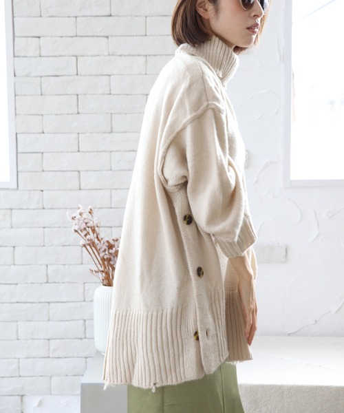 White Collection（ホワイトコレクション）の「2021AW　5GG　モヘアタッチタートルネックロング丈ニット（ニット/セーター・レディース・ブラック/グリーン/アイボリー/ライトベージュ・FREE）」の3枚目の写真