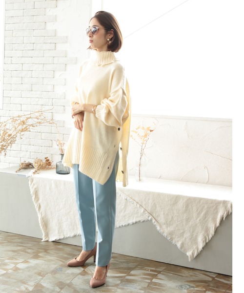 White Collection（ホワイトコレクション）の「2021AW　5GG　モヘアタッチタートルネックロング丈ニット（ニット/セーター・レディース・ブラック/グリーン/アイボリー/ライトベージュ・FREE）」の14枚目の写真