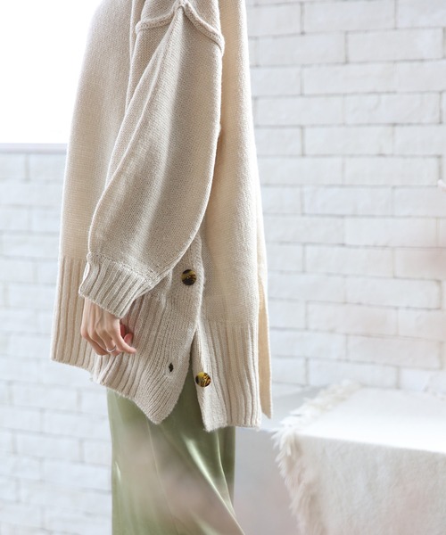 White Collection（ホワイトコレクション）の「2021AW　5GG　モヘアタッチタートルネックロング丈ニット（ニット/セーター・レディース・ブラック/グリーン/アイボリー/ライトベージュ・FREE）」の11枚目の写真