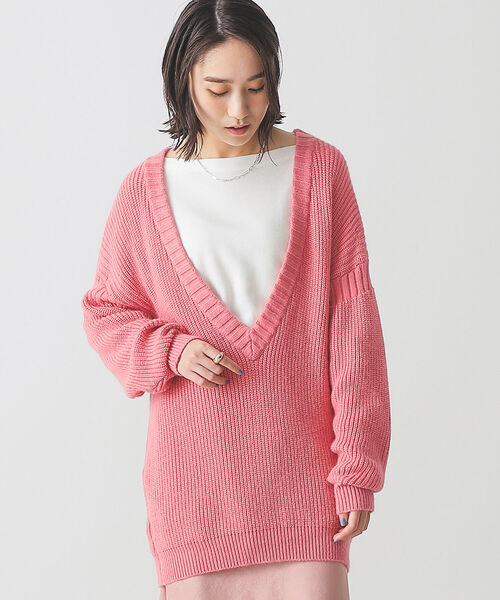 BEAMS LIGHTS(ビームスライツ)の「BEAMS LIGHTS / 5ゲージ 片畦 ラムウール混 Vネック ニット(ニット/セーター・レディース・ネイビー/グレー/ピンク・ONE SIZE)」の3枚目の写真