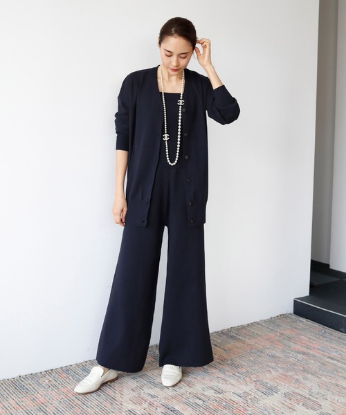 ロング丈Vネックニットカーディガン＆ベアトップオールインワンのセットアップ