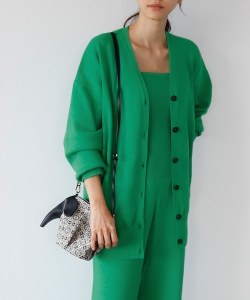 ロング丈Vネックニットカーディガン＆ベアトップオールインワンのセットアップ