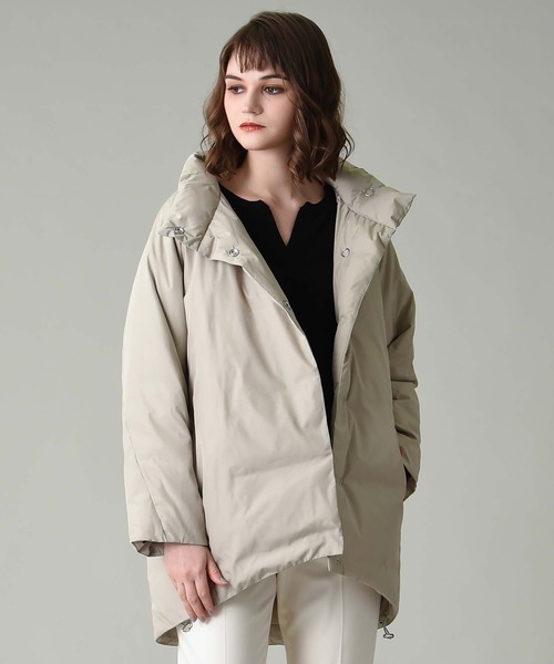 RAW FUDGE（ローファッジ）の「スタンドカラーミドルダウンコート（ダウンジャケット/コート・レディース・チャコールグレー/オリーブ・M）」の13枚目の写真