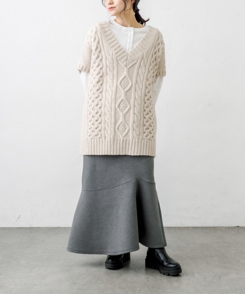 PUAL CE CIN（ピュアルセシン）の「シェットランドケーブルニットベスト（ベスト・レディース・アイボリー/モカ/スミクロ・FREE）」の19枚目の写真
