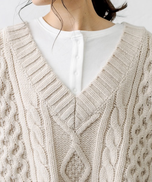 OMNES】シェットランドウール ケーブル編ニット後スリットベスト【1520-6014】 ピュアルセシン　シェットランドケーブルニットベスト