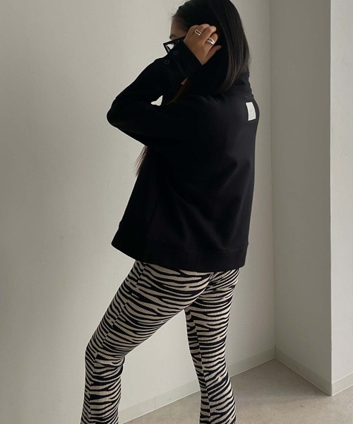 Avvenente（アベネンテ）の「【Avvenente】ハーフジップスウェット（Tシャツ/カットソー・レディース・ライトブルー/ブラック/オフホワイト・FREE）」の7枚目の写真